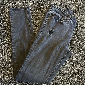 Levi's Black/Gray Skinny Jeans with Distressed Detailing